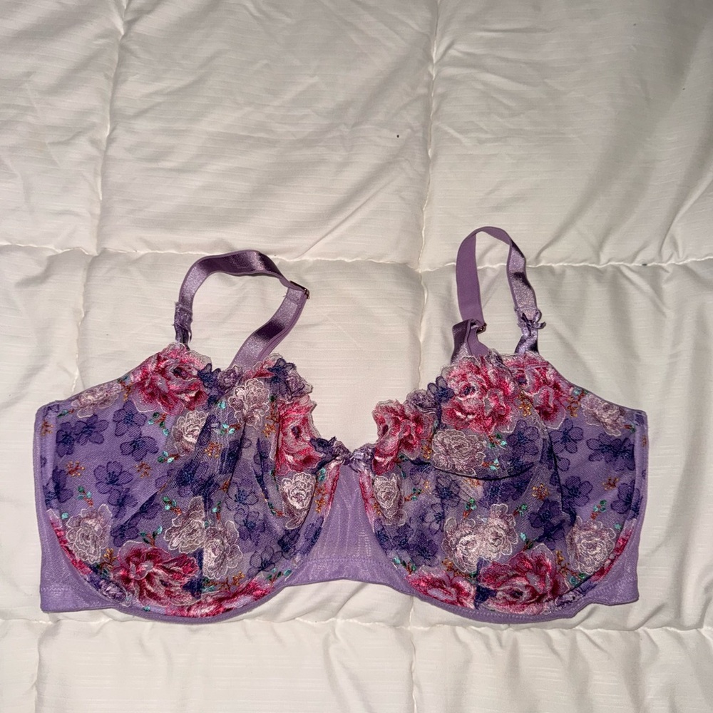 Victoria’s Secret Floral Lace Underwire Bra - Purple and Pink